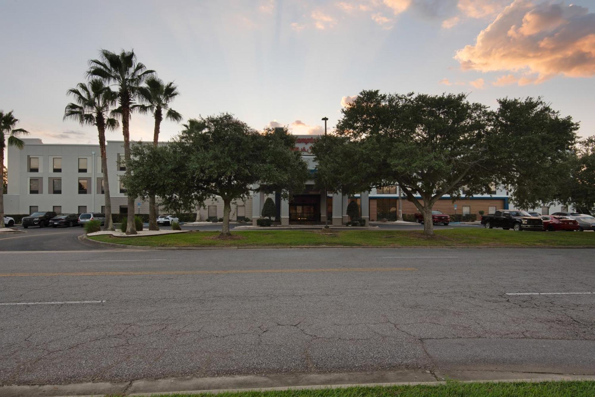 Hampton Inn & Suites Pensacola I-10 N At University Town Plaza Εξωτερικό φωτογραφία