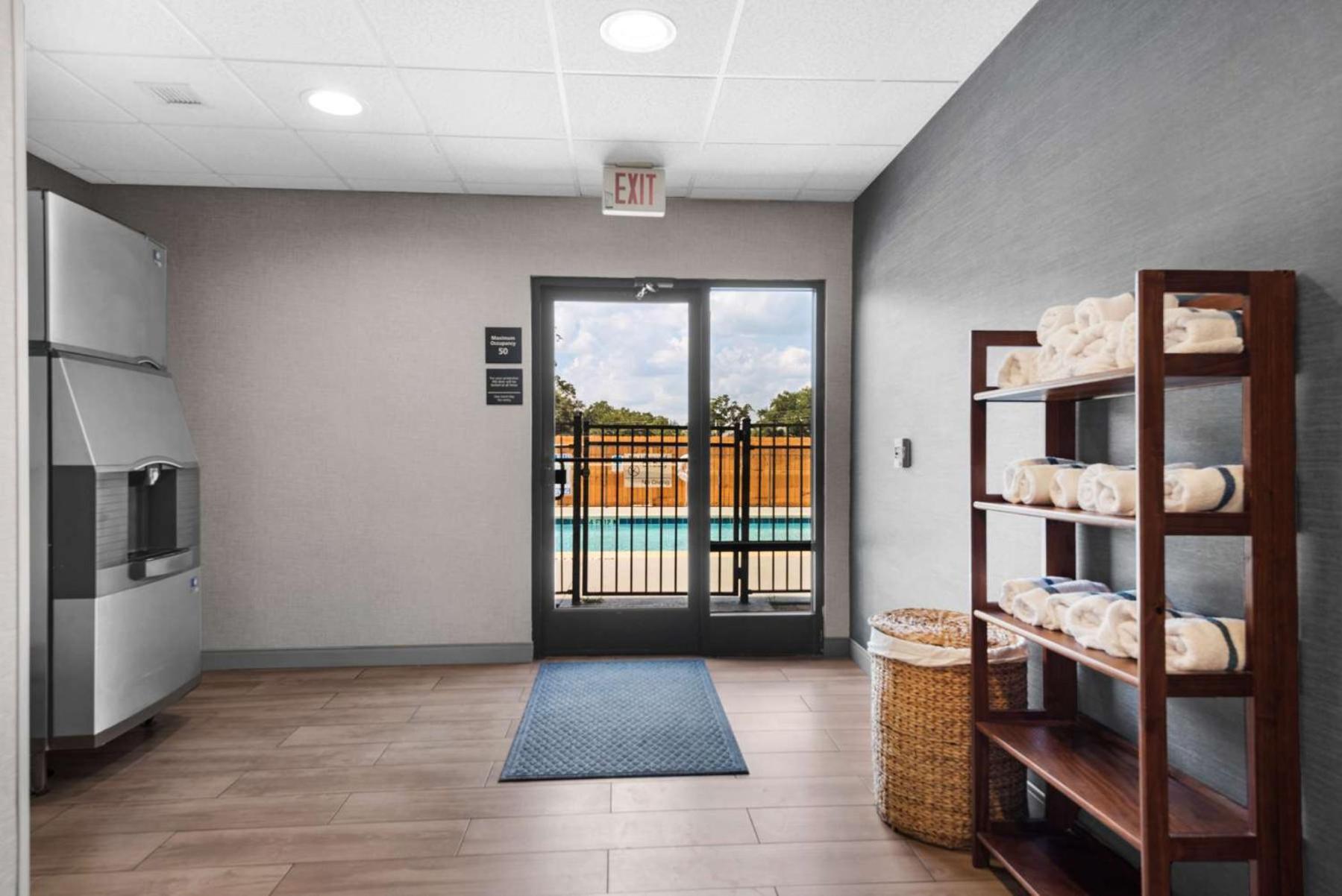 Hampton Inn & Suites Pensacola I-10 N At University Town Plaza Εξωτερικό φωτογραφία