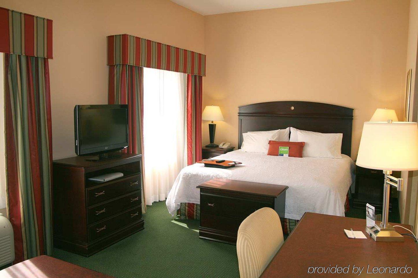 Hampton Inn & Suites Pensacola I-10 N At University Town Plaza Δωμάτιο φωτογραφία